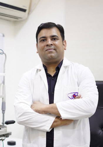Dr. Milind Chakole – Ophthalmologist in Nagpur